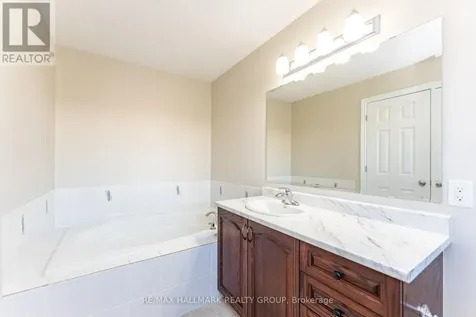 155 Calvington Avenue Ottawa ON K2T 0H8