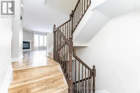 155 Calvington Avenue Ottawa ON K2T 0H8