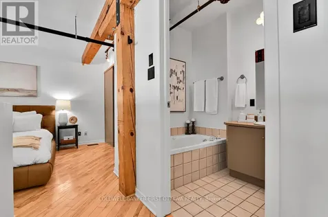 95 Beech Street Ottawa ON K1S 3J7