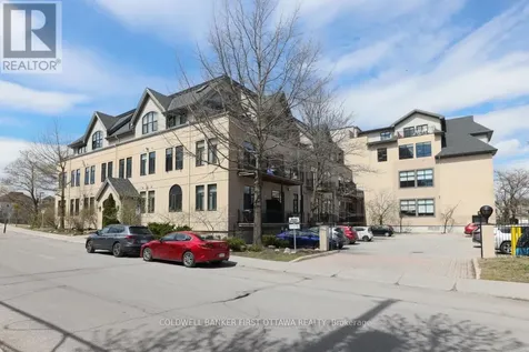95 Beech Street Ottawa ON K1S 3J7
