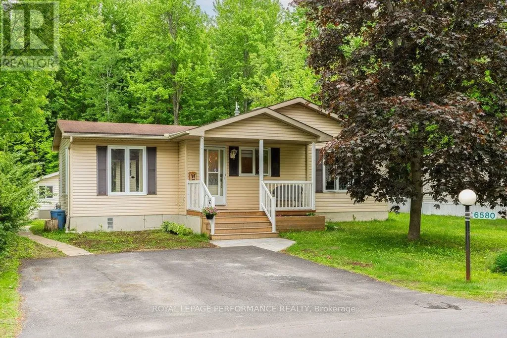 6580 Vista Patrick Private Ottawa ON K4P 1C9