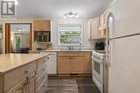 6580 Vista Patrick Private Ottawa ON K4P 1C9