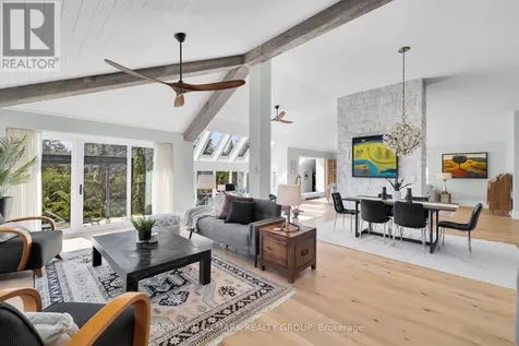 5567 South Island Park Drive Ottawa ON K4M 1J2