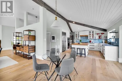 5567 South Island Park Drive Ottawa ON K4M 1J2