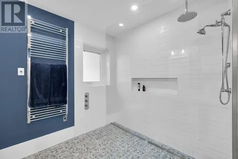 5567 South Island Park Drive Ottawa ON K4M 1J2