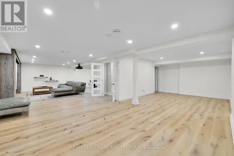 5567 South Island Park Drive Ottawa ON K4M 1J2