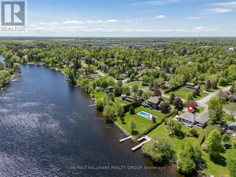 5567 South Island Park Drive Ottawa ON K4M 1J2