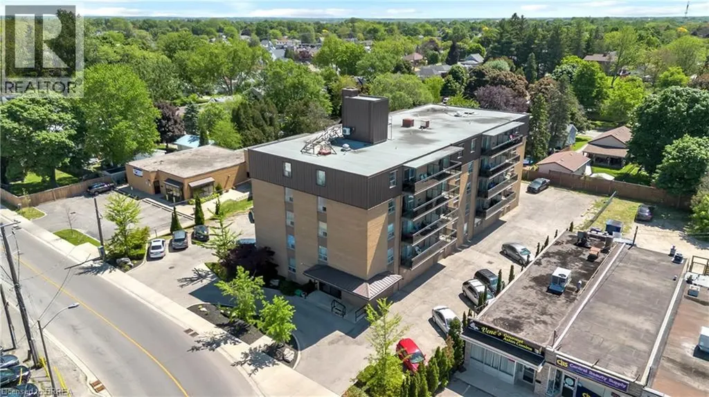 437 St. Paul Avenue Brantford ON N3R 4N8