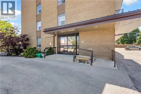 437 St. Paul Avenue Brantford ON N3R 4N8