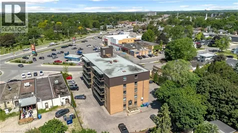 437 St. Paul Avenue Brantford ON N3R 4N8
