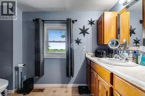 2438 4th Concession Line Chatham-kent ON N0P 1H0
