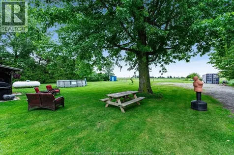 2438 4th Concession Line Chatham-kent ON N0P 1H0
