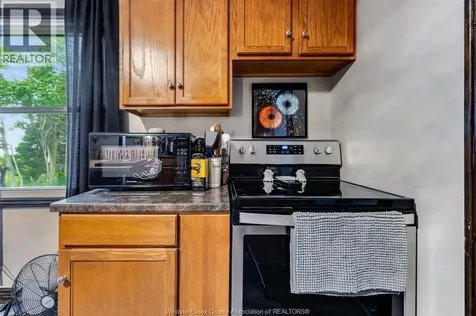 2438 4th Concession Line Chatham-kent ON N0P 1H0