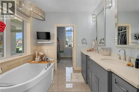 196 Francis Court Belle River ON N0R 1A0