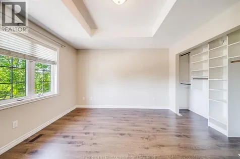 11916 Boulder Crescent Windsor ON N8P 1Z6