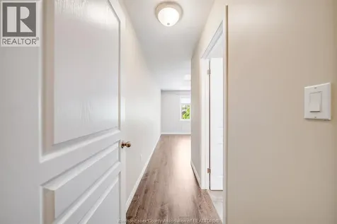11916 Boulder Crescent Windsor ON N8P 1Z6