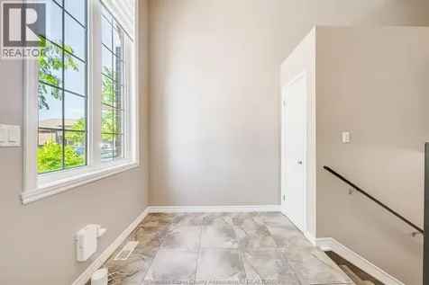 11916 Boulder Crescent Windsor ON N8P 1Z6