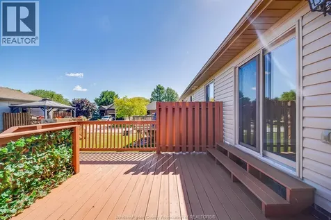 11916 Boulder Crescent Windsor ON N8P 1Z6