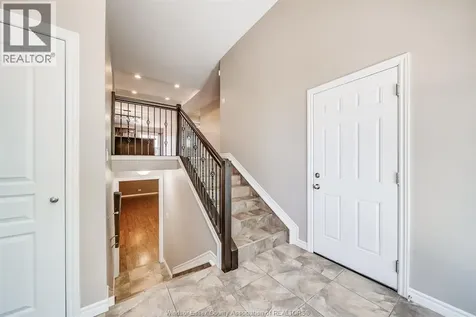 11916 Boulder Crescent Windsor ON N8P 1Z6