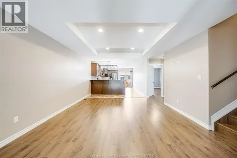 11916 Boulder Crescent Windsor ON N8P 1Z6