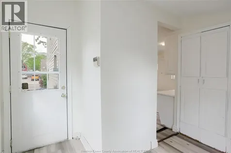 1054 Glidden Windsor ON N8S 2P1