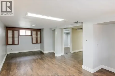 1054 Glidden Windsor ON N8S 2P1