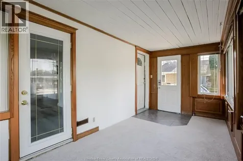 1054 Glidden Windsor ON N8S 2P1