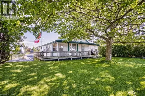 15 Horseshoe Bay Road Dunnville ON N1A 2W8