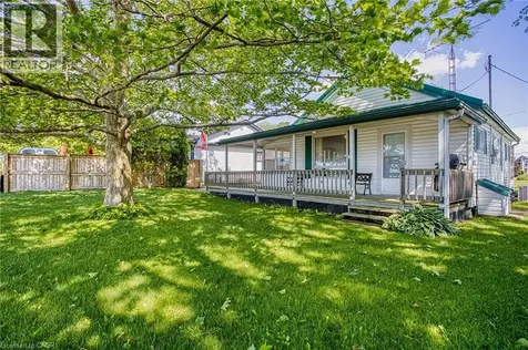15 Horseshoe Bay Road Dunnville ON N1A 2W8