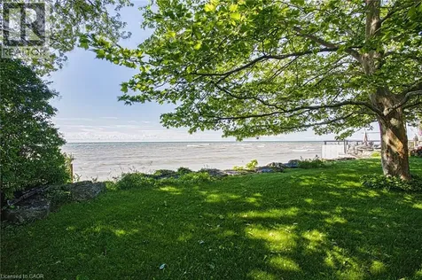 15 Horseshoe Bay Road Dunnville ON N1A 2W8