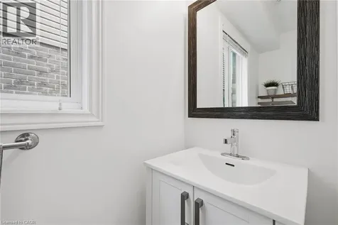 1381 Old Zeller Drive Kitchener ON N2A 0C6