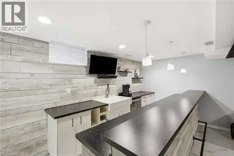 1381 Old Zeller Drive Kitchener ON N2A 0C6