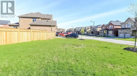 58 Sanford Circle Springwater (centre Vespra) ON L9X 2A9