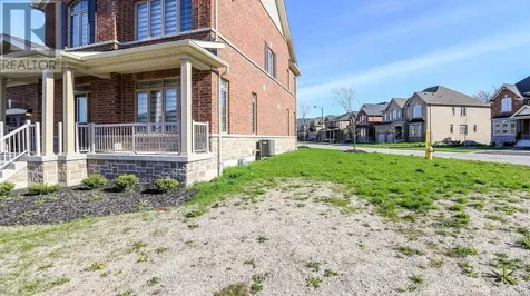 58 Sanford Circle Springwater (centre Vespra) ON L9X 2A9