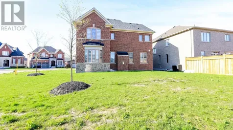 58 Sanford Circle Springwater (centre Vespra) ON L9X 2A9