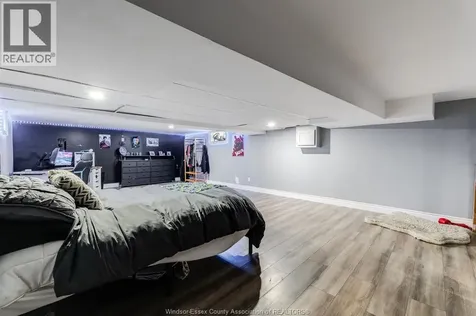 1235 Gesto Sideroad Essex ON N8M 2X6