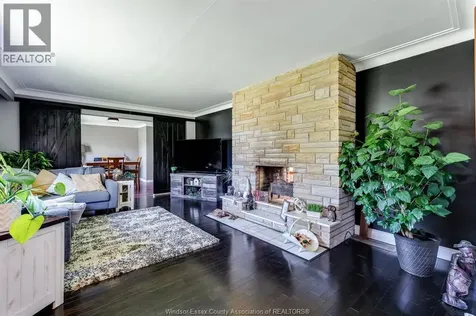 1235 Gesto Sideroad Essex ON N8M 2X6