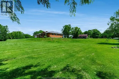 1235 Gesto Sideroad Essex ON N8M 2X6