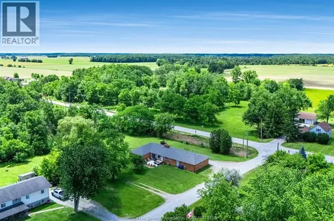1235 Gesto Sideroad Essex ON N8M 2X6