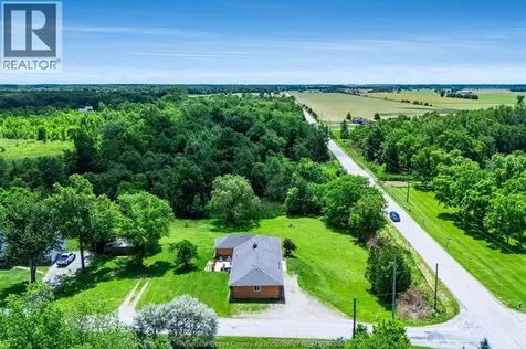 1235 Gesto Sideroad Essex ON N8M 2X6
