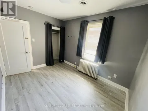 102 Dalewood Avenue Hamilton (ainslie Wood) ON L8S 1Z2