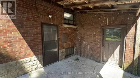 102 Dalewood Avenue Hamilton (ainslie Wood) ON L8S 1Z2
