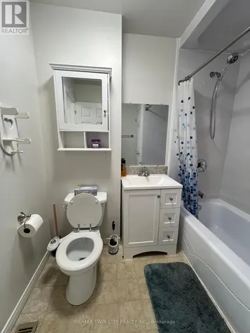 211 Veronica Drive Kitchener ON N2A 2R8