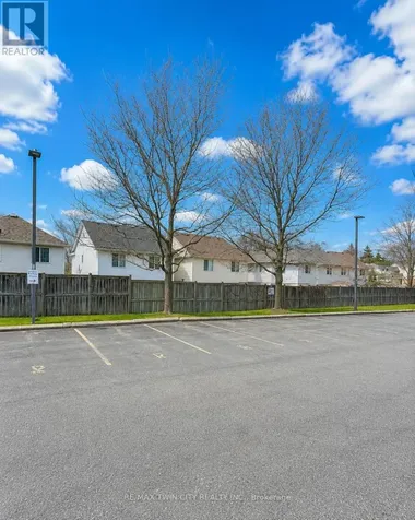 211 Veronica Drive Kitchener ON N2A 2R8