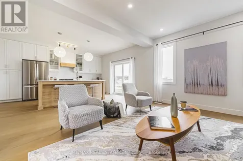 546 Benninger Drive Kitchener ON N2E 0C9