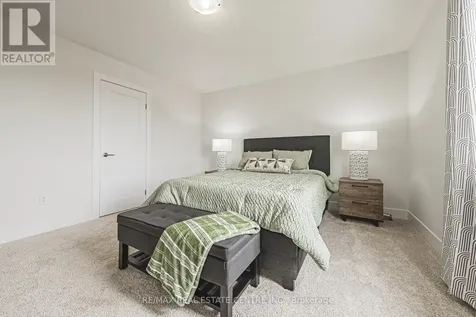 546 Benninger Drive Kitchener ON N2E 0C9