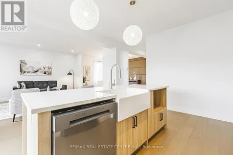 546 Benninger Drive Kitchener ON N2E 0C9