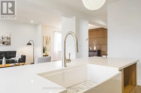 546 Benninger Drive Kitchener ON N2E 0C9