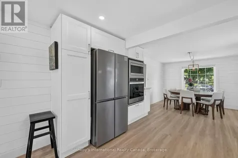 131 Bruce Street South Blue Mountains ON N0H 2P0
