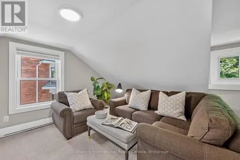 131 Bruce Street South Blue Mountains ON N0H 2P0